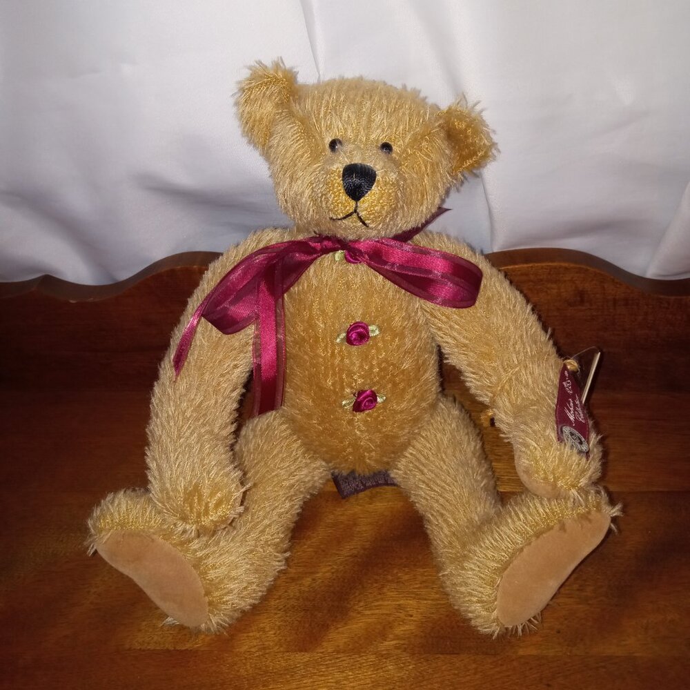 Russ Mohair Bear - Picture 2 of 11